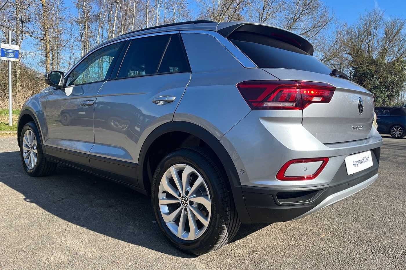 Volkswagen T-Roc 1.5 TSI Match SUV 5dr Petrol DSG Euro 6 (s/s) (150 ps)