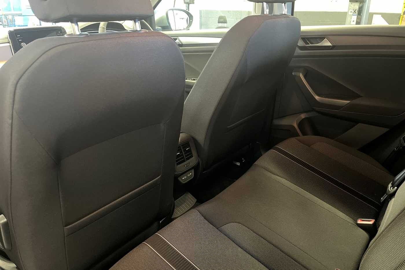 Volkswagen T-Roc 1.5 TSI Match SUV 5dr Petrol DSG Euro 6 (s/s) (150 ps)
