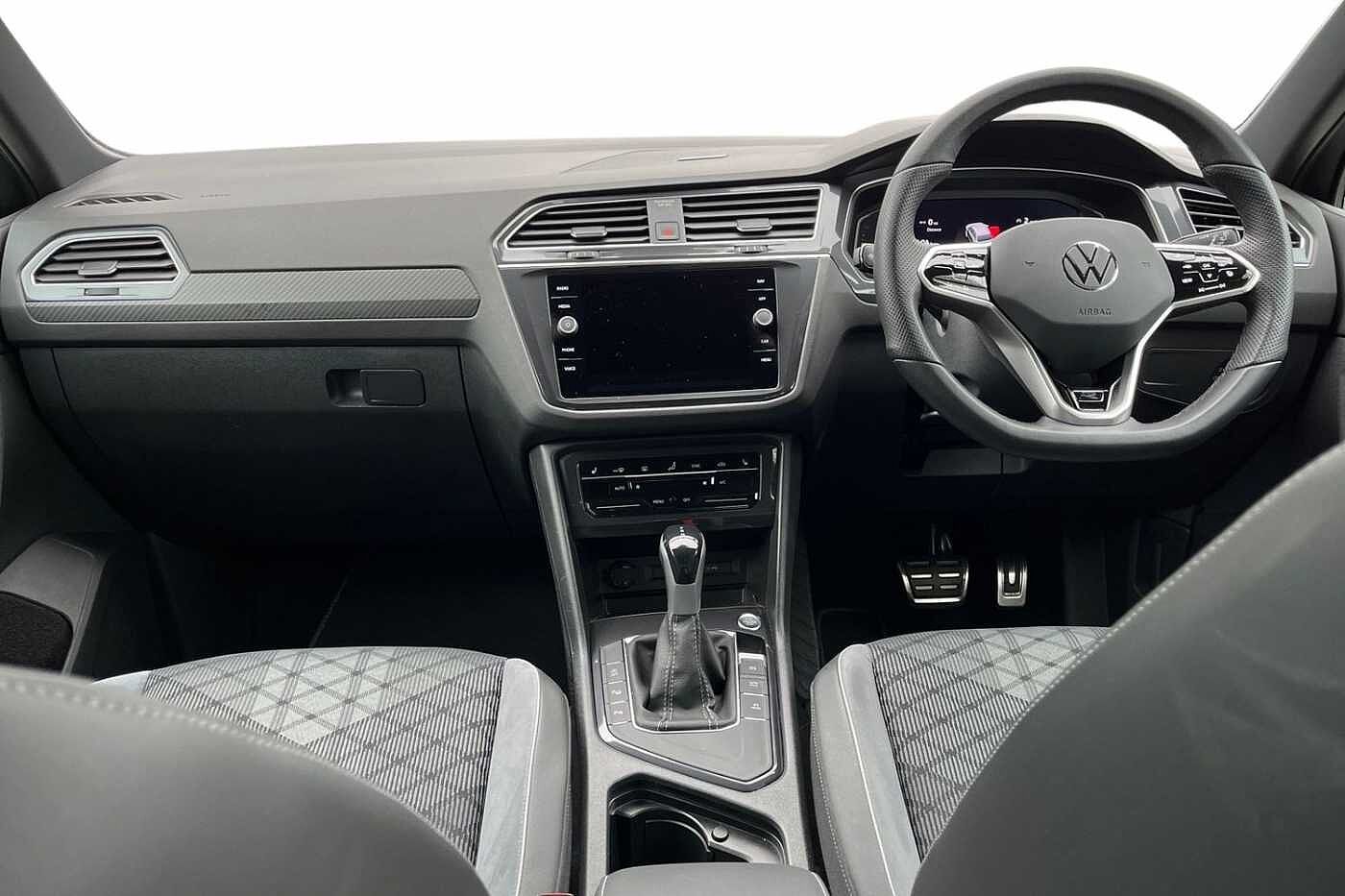 Volkswagen Tiguan 1.5 TSI R-Line SUV 5dr Petrol DSG Euro 6 (s/s) (150 ps) Rear view camera!