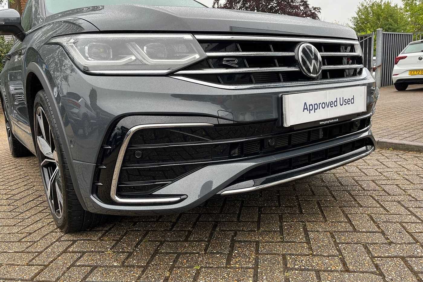Volkswagen Tiguan 1.5 TSI R-Line SUV 5dr Petrol DSG Euro 6 (s/s) (150 ps) Rear view camera!