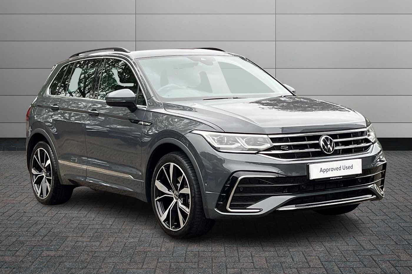 Volkswagen Tiguan 1.5 TSI R-Line SUV 5dr Petrol DSG Euro 6 (s/s) (150 ps) Rear view camera!