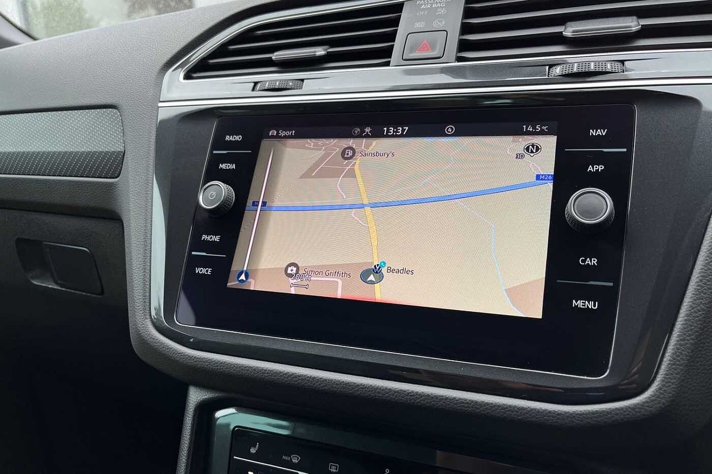 Volkswagen Tiguan 1.5 TSI R-Line SUV 5dr Petrol DSG Euro 6 (s/s) (150 ps) Rear view camera!