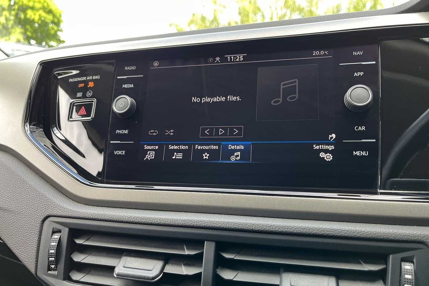 Volkswagen Polo 1.0 TSI Match Hatchback 5dr Petrol Manual Euro 6 (s/s) (95 ps) App-Connect!