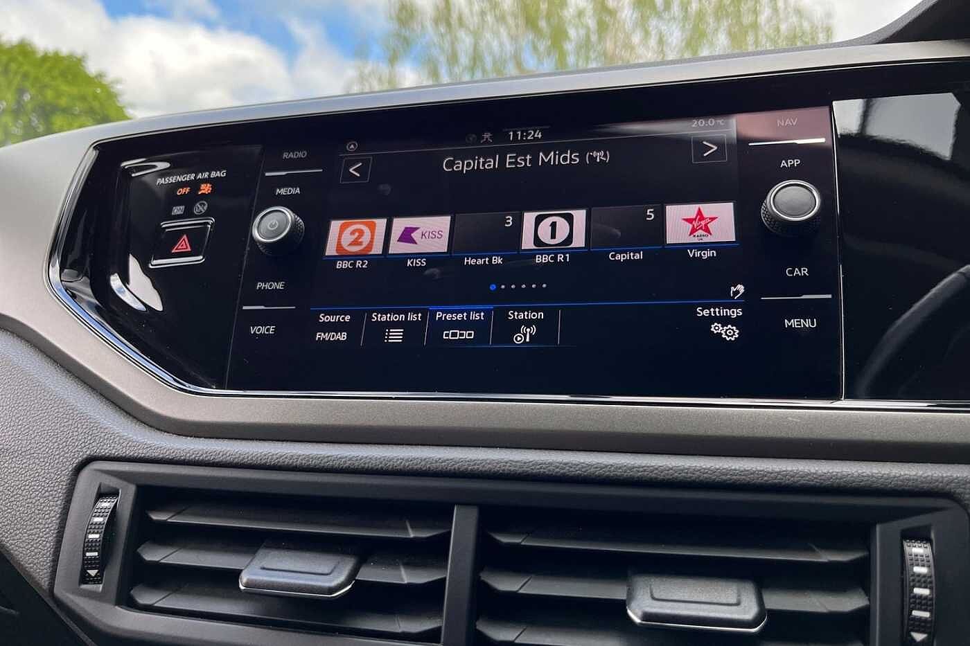 Volkswagen Polo 1.0 TSI Match Hatchback 5dr Petrol Manual Euro 6 (s/s) (95 ps) App-Connect!