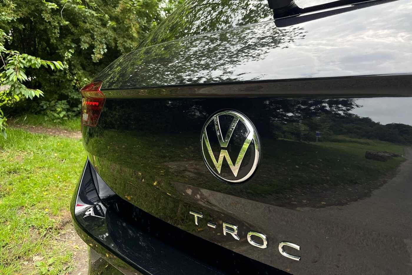 Volkswagen T-Roc 1.5 TSI R-Line SUV 5dr Petrol DSG Euro 6 (s/s) (150 ps) Upgraded 18 Nevada Alloy