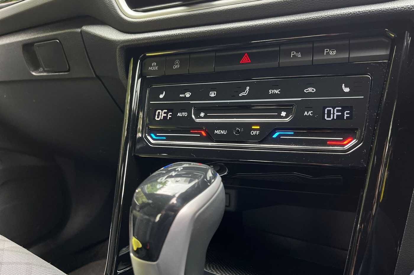 Volkswagen T-Roc 1.5 TSI R-Line SUV 5dr Petrol DSG Euro 6 (s/s) (150 ps) Upgraded 18 Nevada Alloy