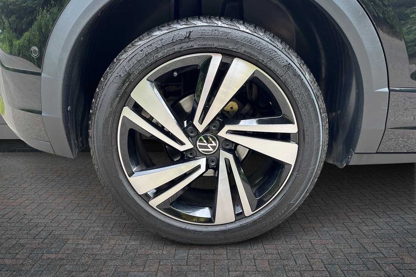 Volkswagen T-Roc 1.5 TSI R-Line SUV 5dr Petrol DSG Euro 6 (s/s) (150 ps) Upgraded 18 Nevada Alloy