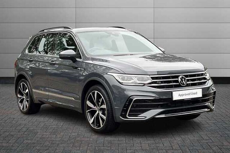Volkswagen Tiguan 1.5 TSI R-Line SUV 5dr Petrol DSG Euro 6 (s/s) (150 ps) Rear view camera!